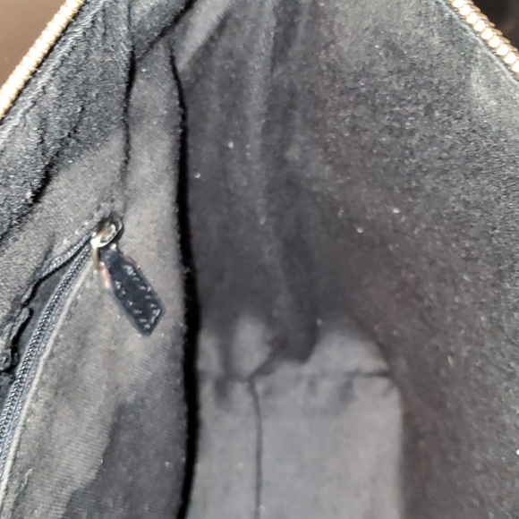 Gucci Handbag - Picture 11 of 16